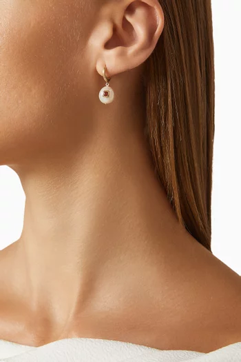 Eddie Garnet & Pearl Single Earring in 9kt Gold