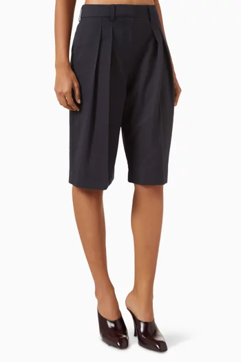 Bilbao Pleated Bermuda Shorts in Woven-fabric