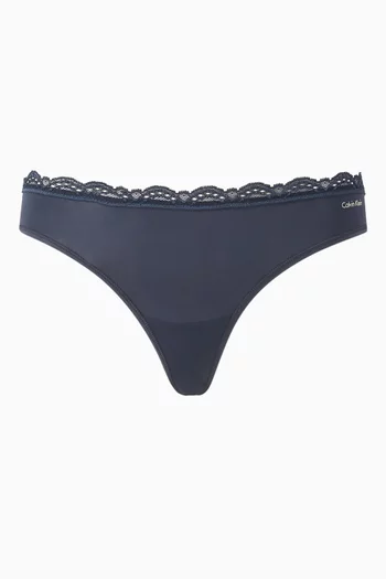 Lace-trim Thong in Stretch-nylon