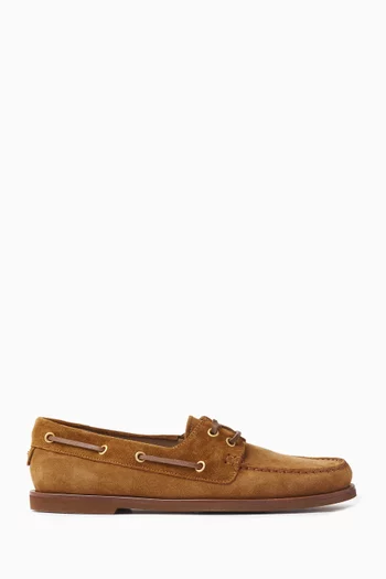 Boat Shoes in Suede
