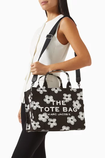 The Medium Daisy Tote Bag in Canvas