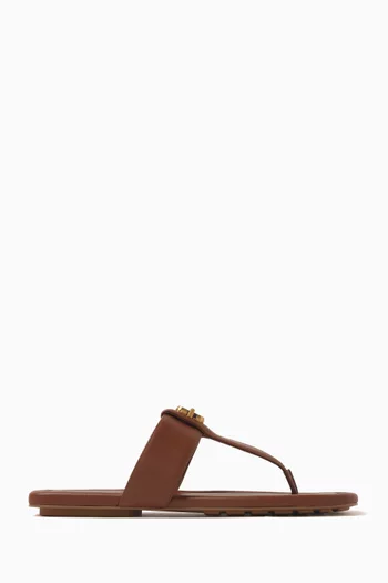 The Dual T Sandals in Leather