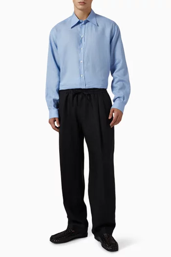 Long-sleeved Shirt in Linen