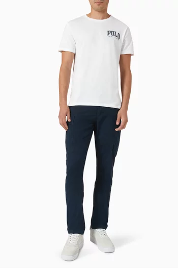 تي شيرت بشعار الماركة قطن