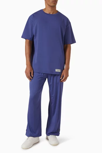 بنطال رياضي خفيف الوزن بساقين واسعتين وحياكة داخلية 29.5 بوصة