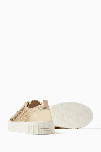 سنيكرز ألين محفور بحروف الماركة جلد صناعي