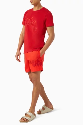 شورت سباحة بتطريز أفعى