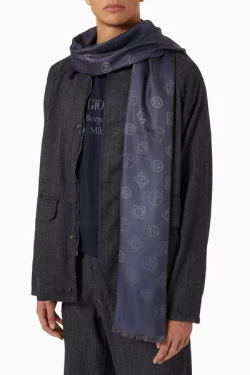 وشاح بشعار الماركة حرير