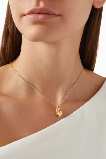 Savi Ridge Droplet Necklace in 18kt Gold Plated Brass