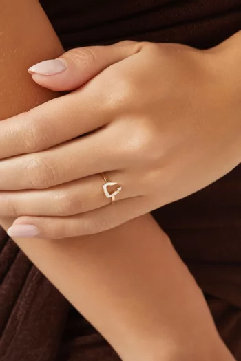 خاتم أولى بحرف "ن" مطلي بالمينا ذهب عيار 18