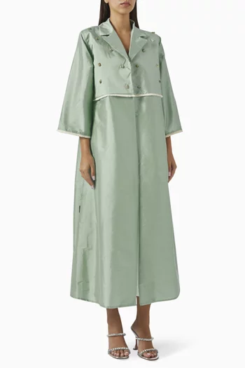 عباية بتطريزات وشيلة