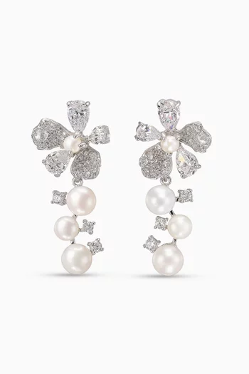 Pearl Snow Earrings in 18kt White Gold Vermeil