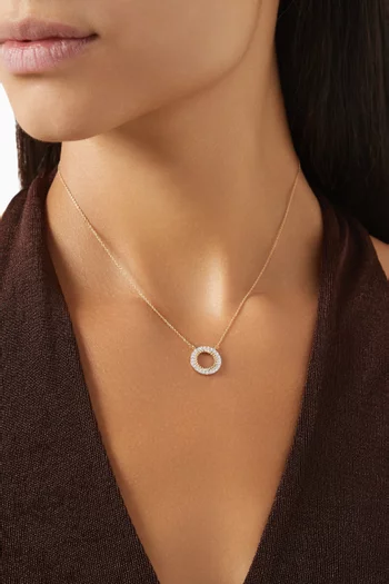 Circle Diamond Necklace in 18kt Gold