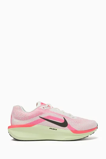 Winflo 11 Sneakers in Mesh