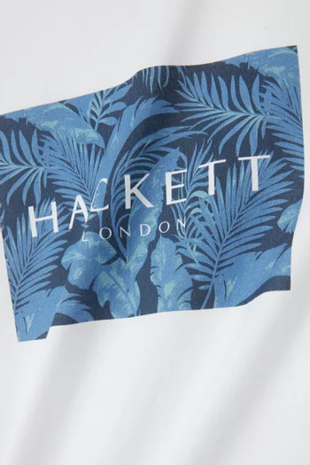 تي شيرت بشعار الماركة في مربع بنقشة أشجار نخيل قطن جيرسيه