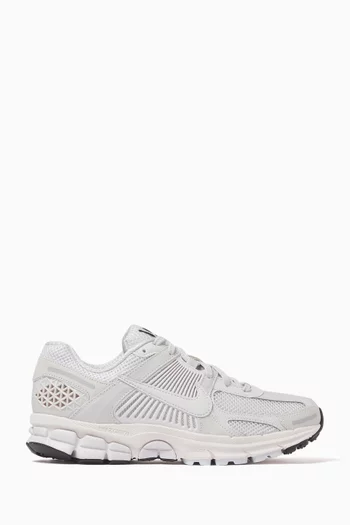 Zoom Vomero 5 Sneakers in Textile & Leather