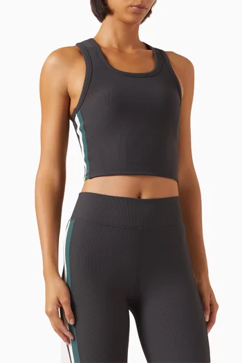 بلوزة لينتر صوفي قصيرة