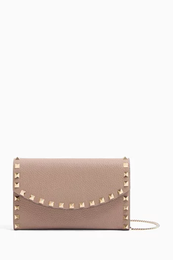Rockstud Chain Wallet in Grainy Calfskin