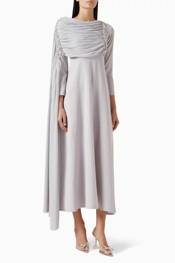 فستان طويل بكاب وبروش مرصع بالكريستال شيفون وكريب