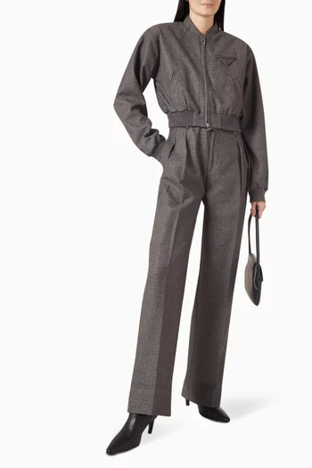 بنطال بقصة ساق مستقيمة