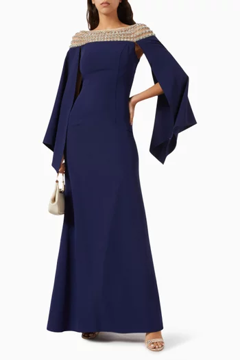 فستان سهرة مطرز بالكريستال