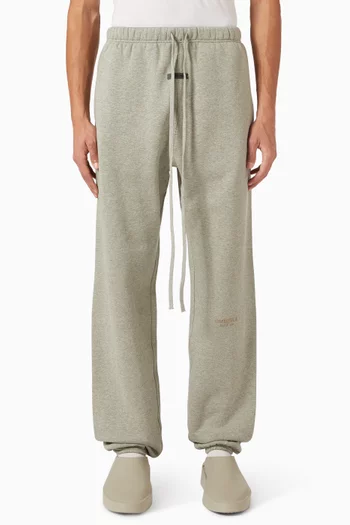 بنطال رياضي بقصة كلاسيكية صوف