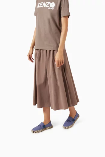 حذاء إسبادريل مطرز بشعار الماركة قنب