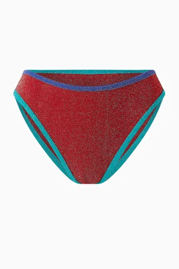 قطعة بيكيني سفلية ديو بفتحة ساق أعلى الأرداف مقوسة