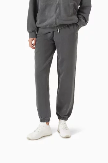 سنيكرز فيلس نسيج بملمس بارز