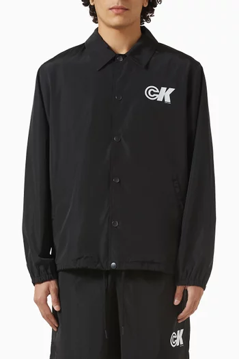 جاكيت كوتش بشعار الماركة