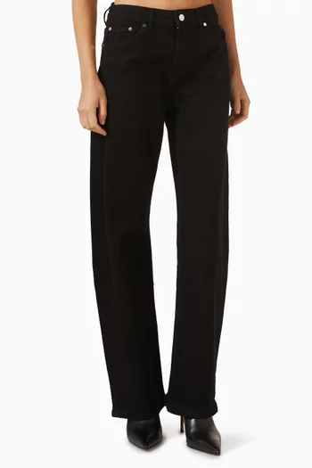 بنطال جينز اليدا بقصة فضفاضة مقوسة دينم