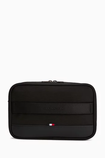 Metal Logo Mesh Pocket Washbag
