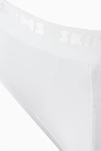 سروال داخلي مطاطي