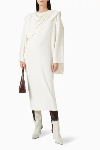 قفطان بقصة مربعة بوشاح