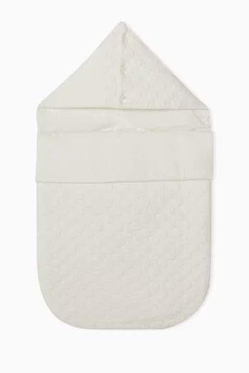 كيس نوم مطرز بشعار حرفي GG‏ مبطن قطن