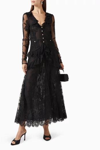 فستان بأزرار وكشكش دانتيل