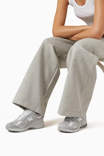 2002R Sneakers in Suede