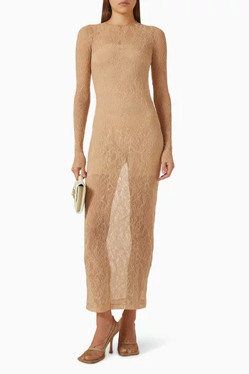 فستان طويل بأكمام طويلة دانتيل شفاف