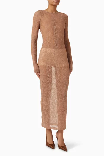 فستان طويل بأكمام طويلة دانتيل شفاف