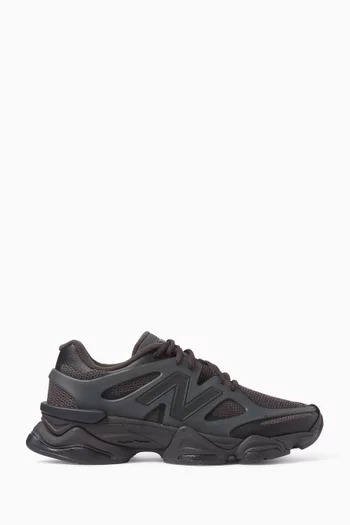 9060 Sneakers in Mesh