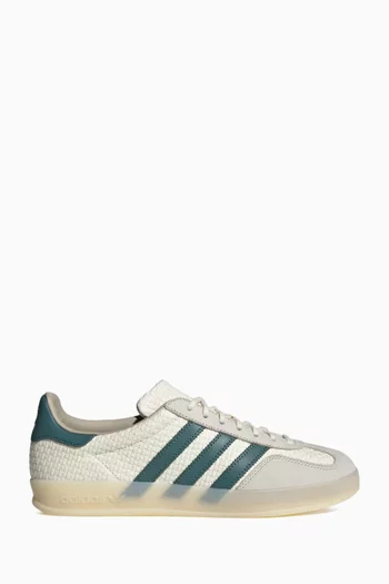 Gazelle Low-top Sneakers in Knit