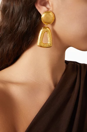 Muse Earrings in 22kt Gold-plated Brass