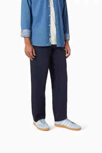 سنيكرز هاندبول سبيزيال قماش وشمواه