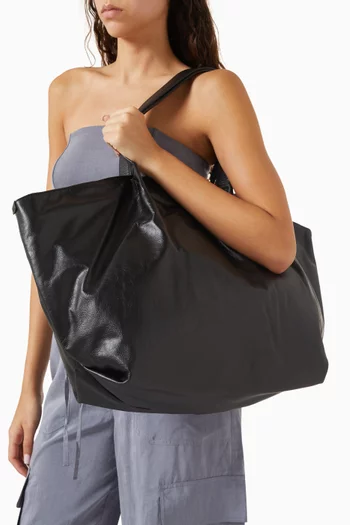 Large Pleat Tote Bag in Leather