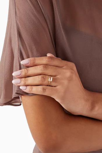 Topaz Bezel Ring in 14kt Yellow Gold