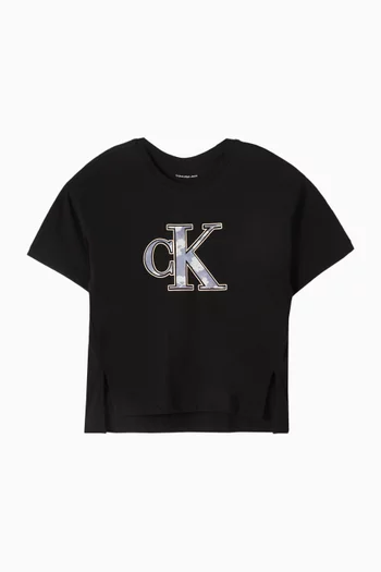 تي شيرت بطبعة شعار الماركة قطن