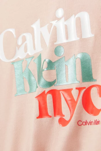 تي شيرت بطبعة NYC‏ وشعار الماركة قطن