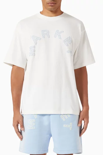 تي شيرت بطبعة مقوسة ونجوم قطن