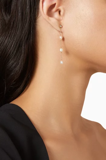 أقراط متدلية بتصميم سلسلة مرصعة بلؤلؤ فضة مطلية ذهب عيار 18