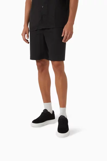 Court Sneakers in Suede